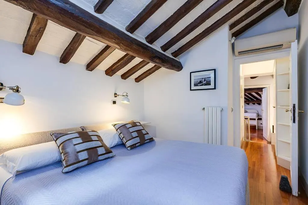 Che Eleganza! Irresistibile Dimora, Campo De Fiori Apartamento Roma 0*,